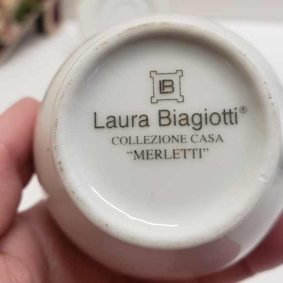 Laura Biagiotti Merletti Dotted White Lace Gold Rim Espresso Cup & Saucer - Picture 2 of 12